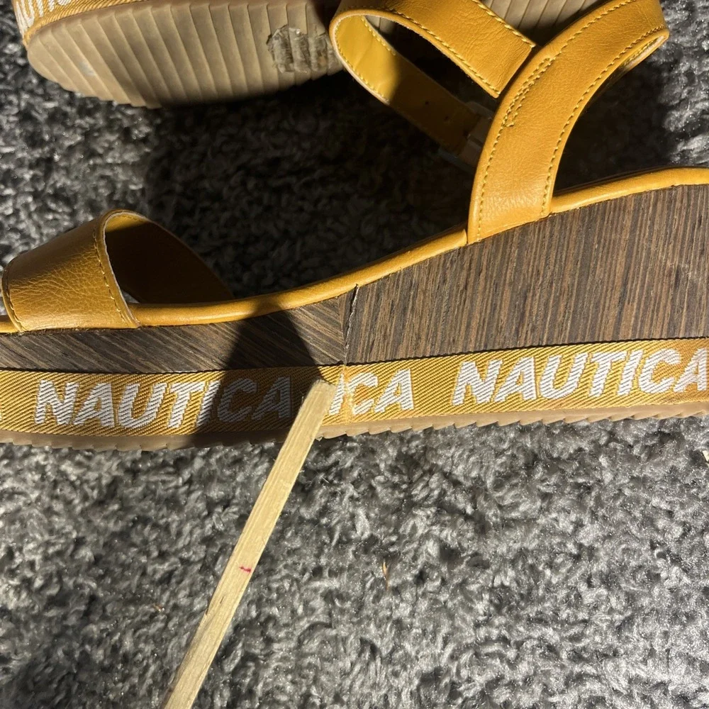 Nautica Sandal Women's Size 6.5 Mustard Faux Wood Wedge Sandal  Buckle - Picture 6 of 13